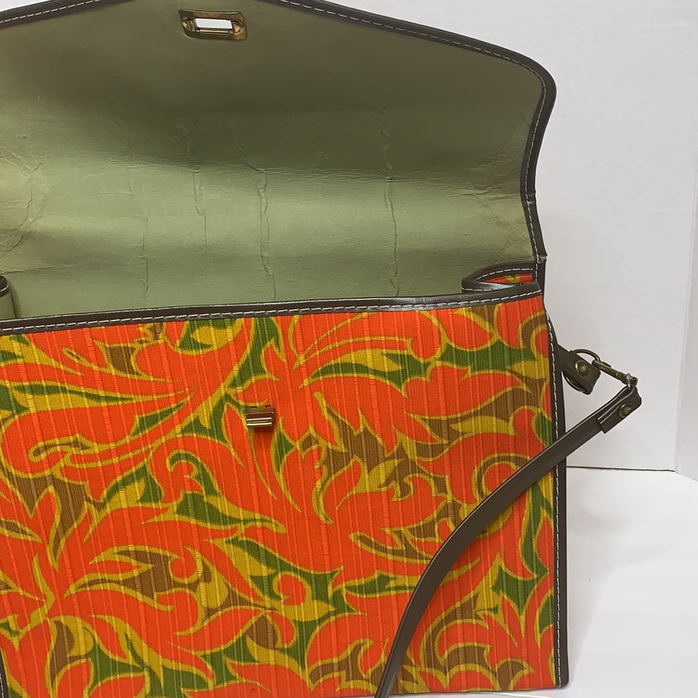 Vintage 70’s Bag | Orange Front Locking Retro Bag | Throwback Decor Carry Case - Picture 8 of 11
